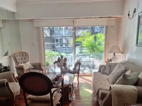 Venta Departamento 4 ambientes Tipo Casa + Habitación de Servicio + Balcón + Patio + Quincho + Parri