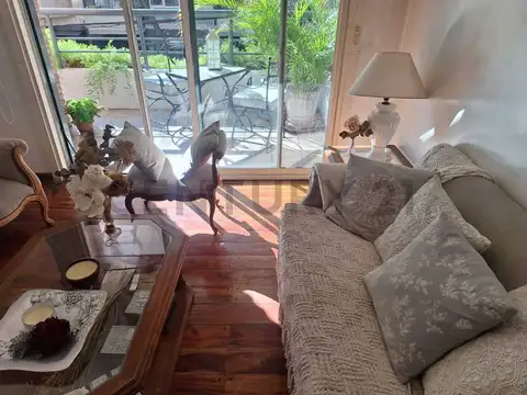Amenabar 3400, Piso 1