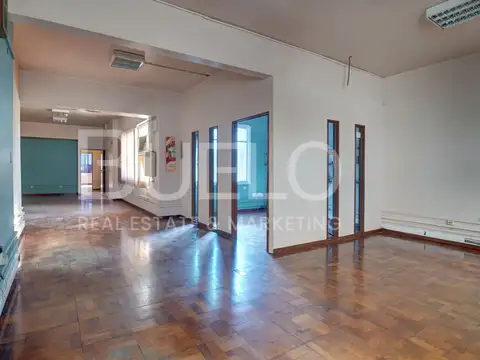 Oficina en Venta en Monserrat, Capital Federal