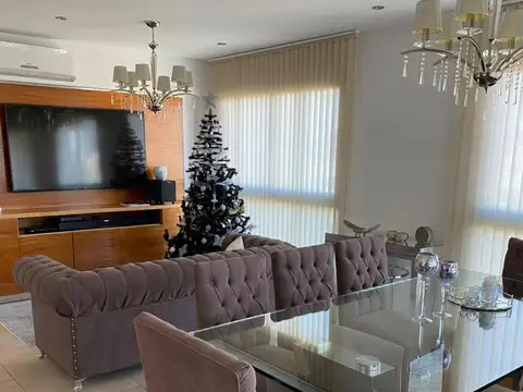 Departamento en Venta de 6 ambientes
