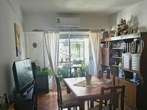Departamento 4 ambientes con 1 baño