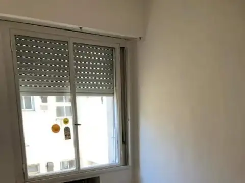 ALQUILER. Departamento de 3 ambientes ubicado en Monserrat