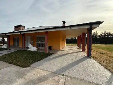 Casa quinta + pileta