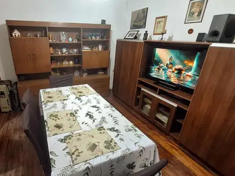 Depto Tipo Casa en Venta con 1 cocheras