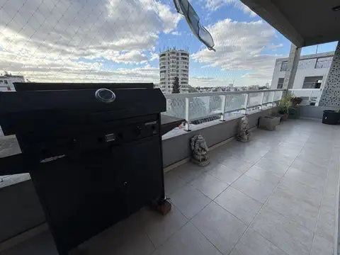 Departamento en Alquiler con 1 cocheras