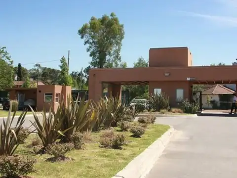 LOTES BARRIO CERRADO "BS AS VILLAGE" 