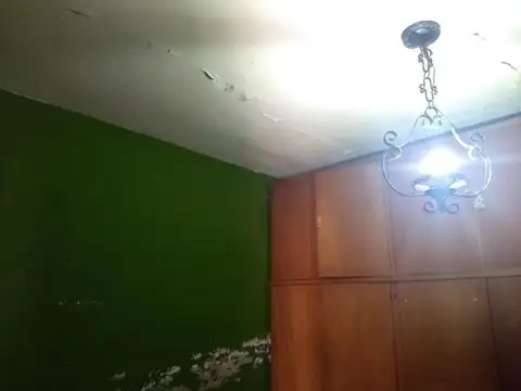 Casa en Venta en Haedo, USD 150.000