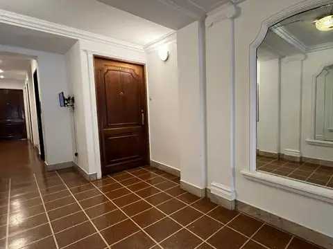 Departamento 5 ambientes con 2 baños
