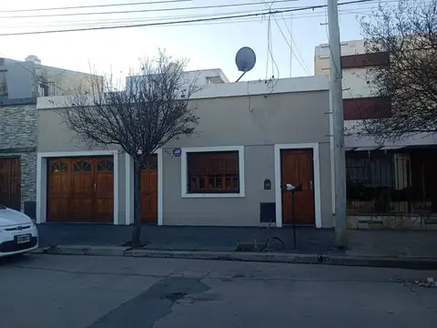 VENDE CASA MAS DEPARTAMENTO BARRIO YAPEYU