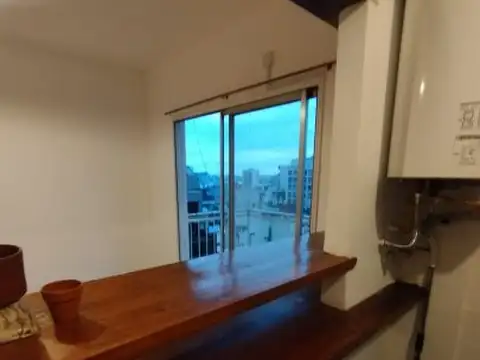 Colegiales APTO CREDITO 2 1/2 ambientes con balcón vista abierta