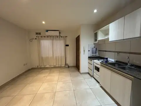 Roque Sáenz Peña 300, Piso 2
