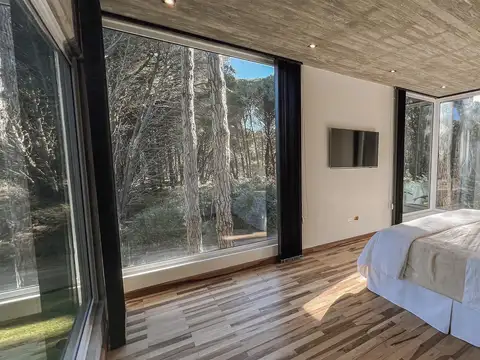 Casa 4 ambientes con 4 baños
