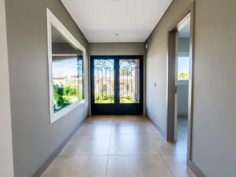 Casa en Venta 6 Ambientes La Reserva Cardales, Campana | A Estrenar | Piscina | Master Suite