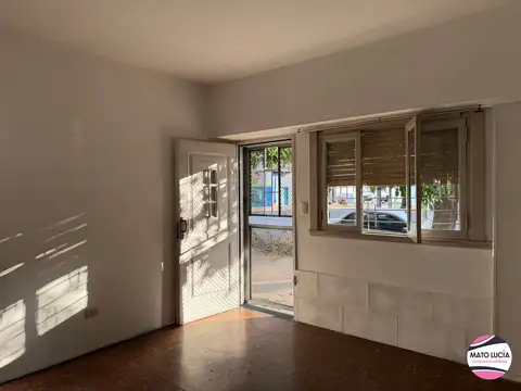Avenida Díaz Vélez 1100