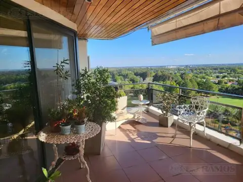 Departamento en Venta en Marinas Golf, USD 330.000