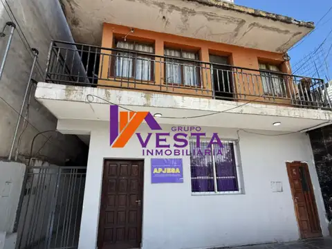 AV CONSTITUCION AL 800-CASA-VENTA-IDEAL INVERSION