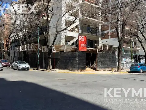 Venta de Local comercial en importante esquina de NUÑEZ. C. Larralde y Amenábar. Oportunidad.