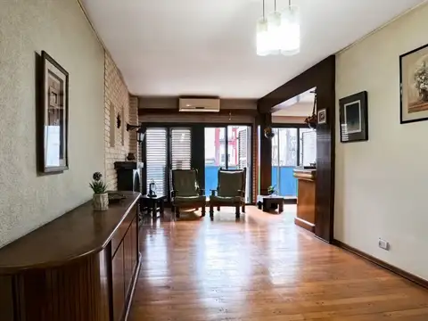 Avenida Pavón 3700, Piso 2