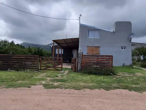 Oportunidad de inversión, 2 casas en 1 villa larca