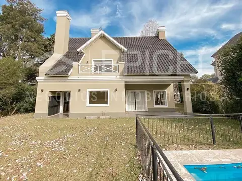 Casa en Venta de 3 dormitorios