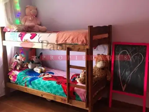 Depto Tipo Casa 3 ambientes con 2 baños