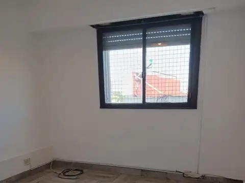 Remedios 2800, Piso 9