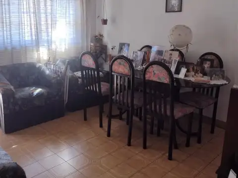 Depto Tipo Casa 3 ambientes con 1 baño
