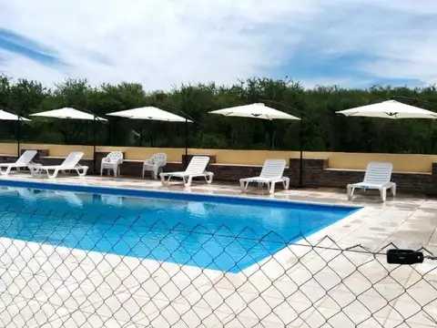 Muca Sonco e/ Avenida Vélez Sarfield y Ckhay Huasi