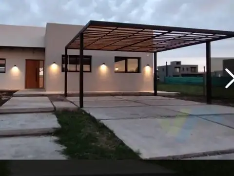 Casa  en Venta ubicado en Santo Tomas, Derqui, Pilar