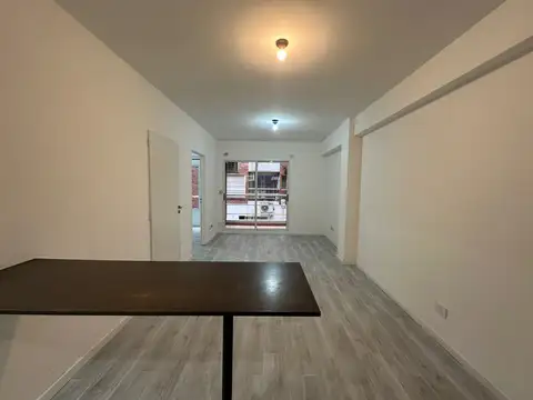 Excelente dpto 2 amb - Sum Gym Piscina Laundry Parrilla!