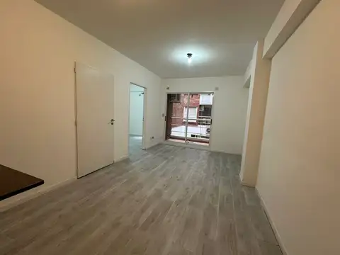 Excelente dpto 2 amb - Sum Gym Piscina Laundry Parrilla!