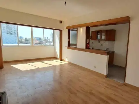 Venta departamento 3 Amb con cochera Florida Mitre