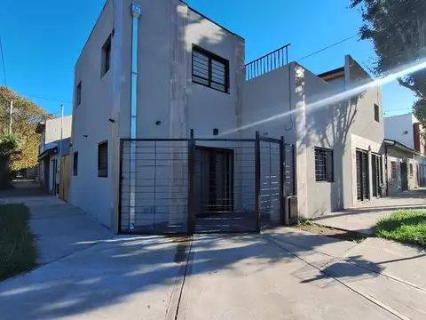 VENTA CASA PH EN ZONA LA PERLA