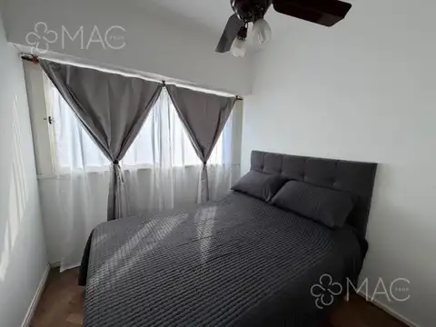 Alquiler temporal 2 ambientes amueblado – piso alto con vista abierta en San Telmo )