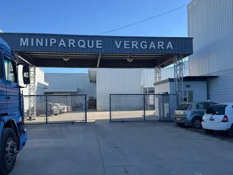Nave Industrial en Berazategui en alquiler