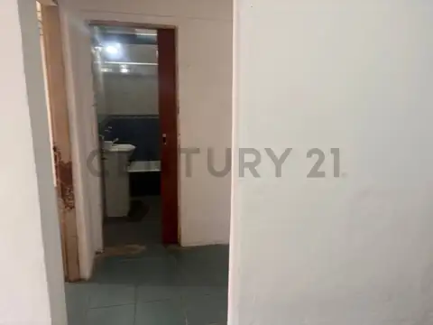 MADERO 2100, Piso 0