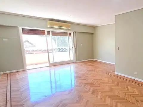 Departamento 4 ambientes con 3 baños