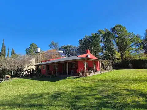 VENTA CASA ... AMBIENTES - GRAN PARQUE- BARADERO