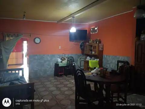 Casa 5 ambientes con 3 baños