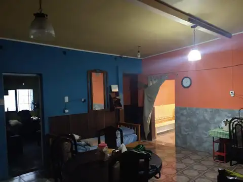 RETASADA - VENTA EN BLOCK (casa - departamentos)
