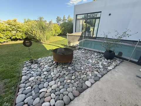 Casa en Venta al Oeste