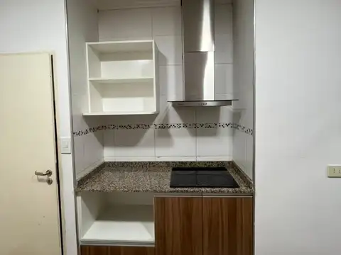 Roque Gonzalez 800, Piso 21