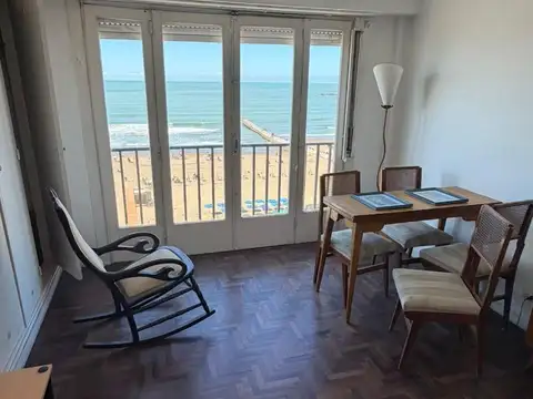 Boulevard Maritimo 1943 , Piso 6