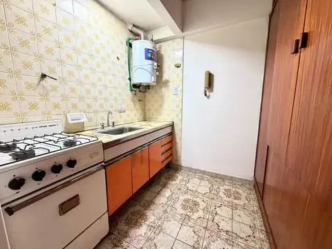 Departamento en Alquiler en Castelar, $ 380.000