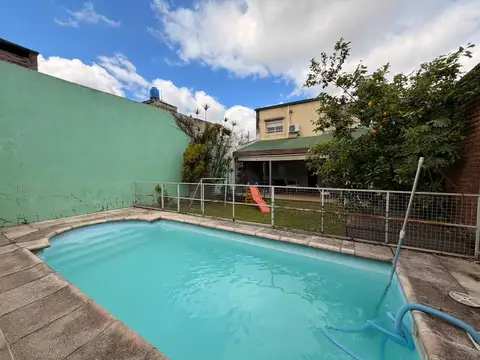 VENTA Casa de 3 dormitorios en Barrio Matheu