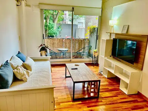Alquiler Monoambiente dividido con balcón en Palermo Hollywood. Amenities.