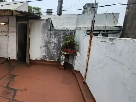 PH Venta Pque Patricios s exp terraza refaccionar