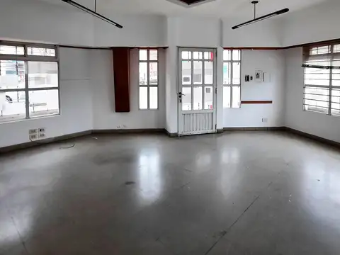 Paraguay esquina Av. Arijon