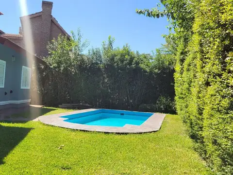 Casa 4 ambientes con 1 baño