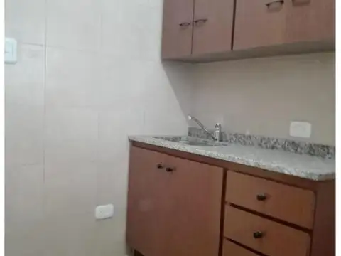 Depto Tipo Casa en Venta 40 años